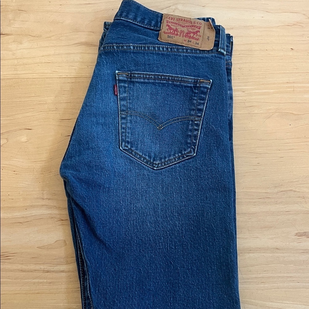 Levi's Men's Classic 501 Indigo Straight Jeans